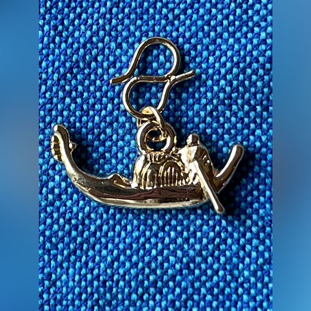 🛶  EFFY GONDOLA CHARM 🛶  NWOT 🛶